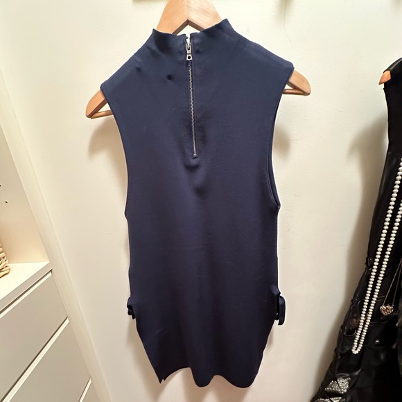 ALICE AND OLIVIA! Sexy, sleeveless and slits! Navy blue, size small! - Picture 2 of 5